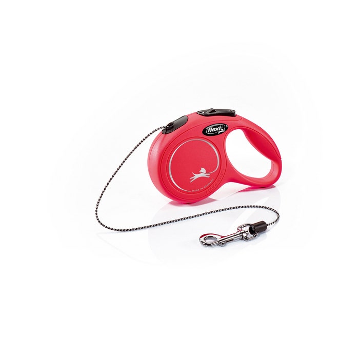 Petbarn shop retractable lead