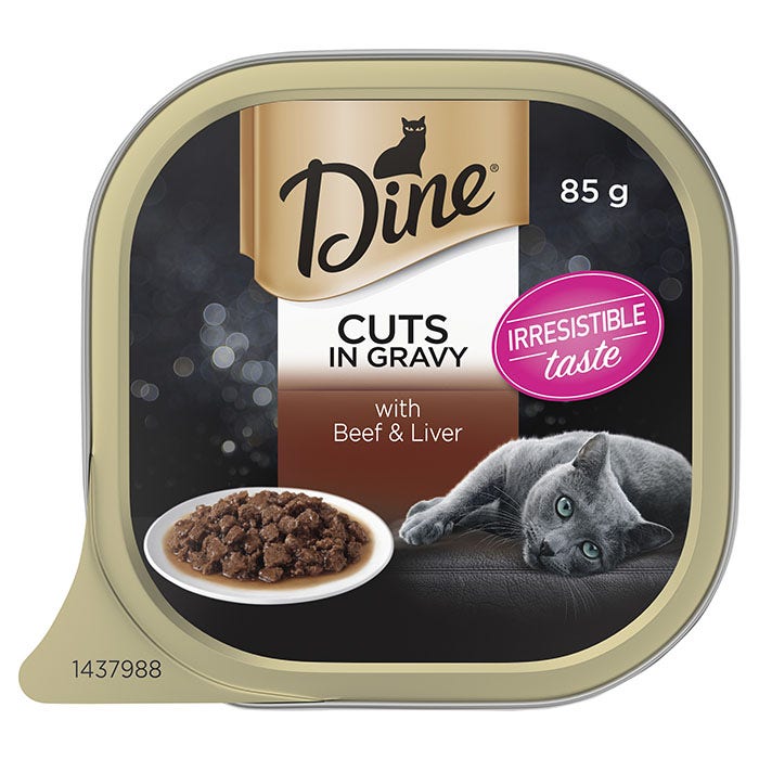 Cat food top with beef