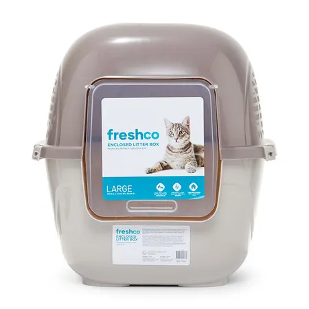 a hooded cat litter box